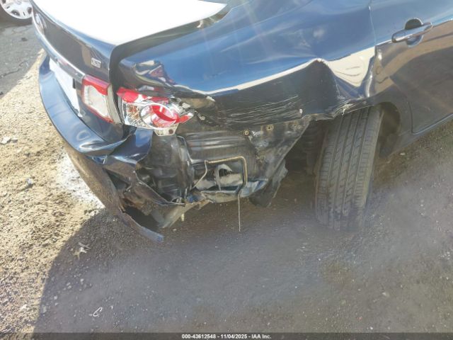 Toyota Corolla Le Image 14