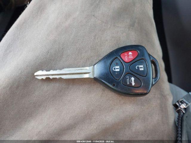 Toyota Corolla Le Image 13