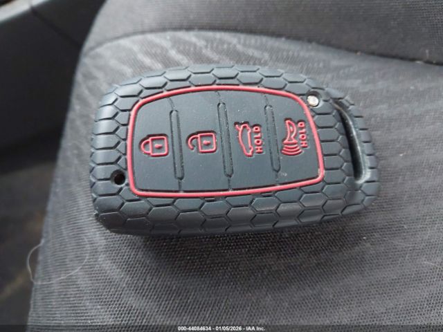 Hyundai ELANTRA Value Edition Image 10