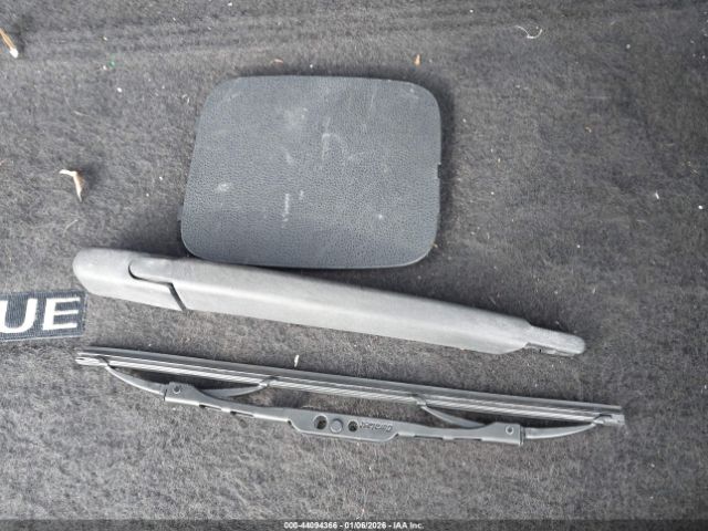 Nissan Rogue S Image 4