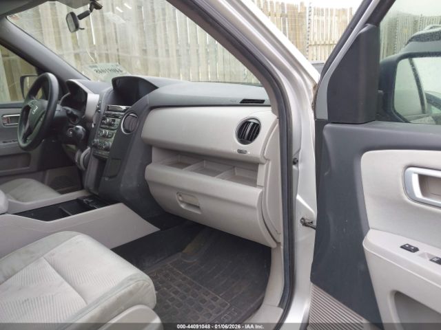 Honda Pilot Lx Image 10