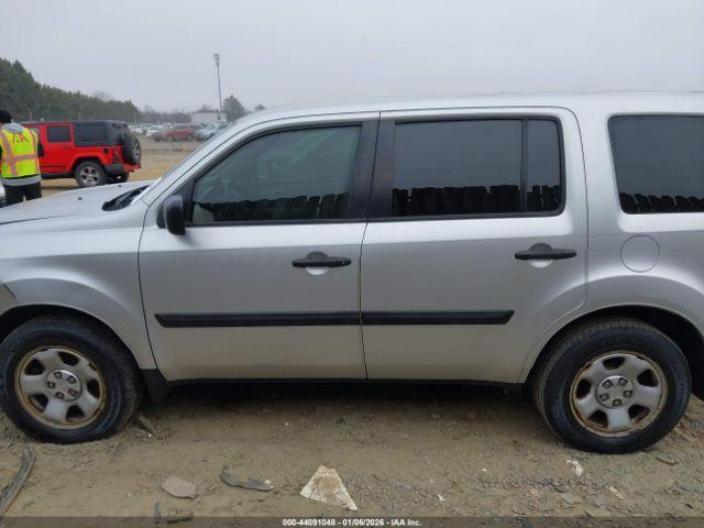 Honda Pilot Lx Image 14