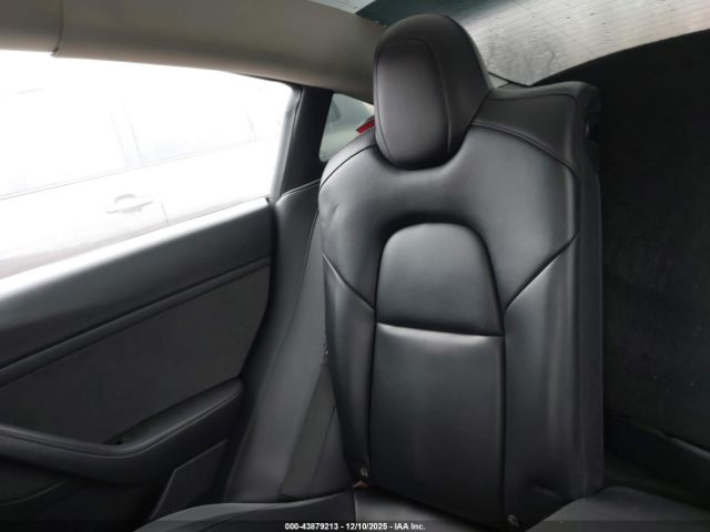 Tesla Model 3 Long Range Dual Motor All-wheel Drive Image 5