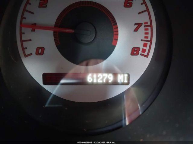 Pontiac Solstice Image 3