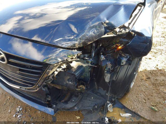 Mazda Mazda3 S Touring Image 6