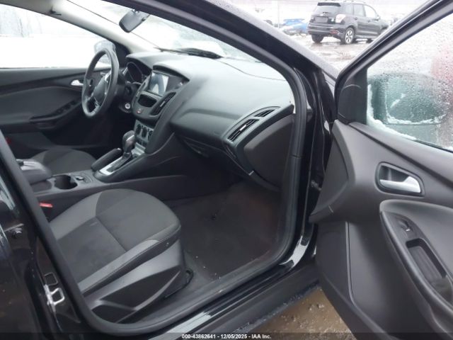 Ford Focus Se Image 15