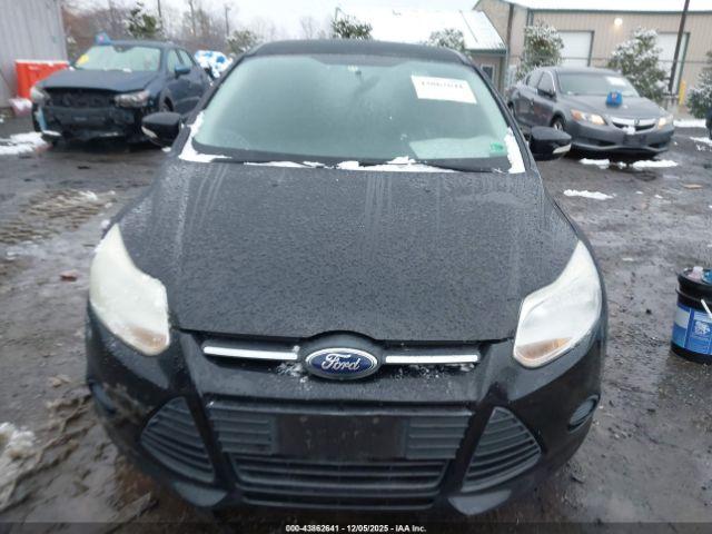 Ford Focus Se Image 8