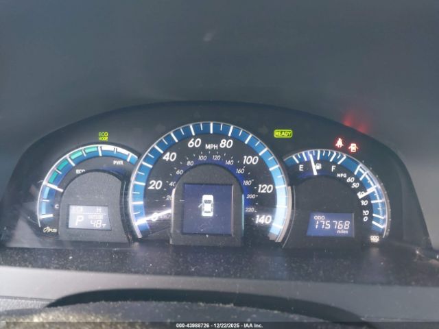 Toyota Camry Xle Image 15