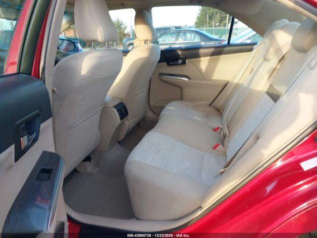 Toyota Camry Xle Image 16