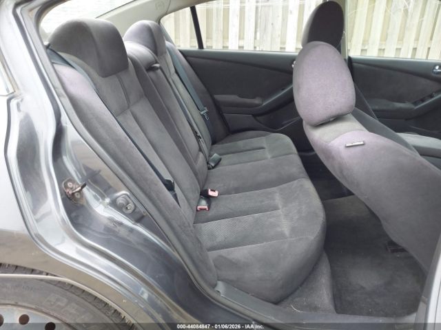Nissan Altima 2.5 S Image 4