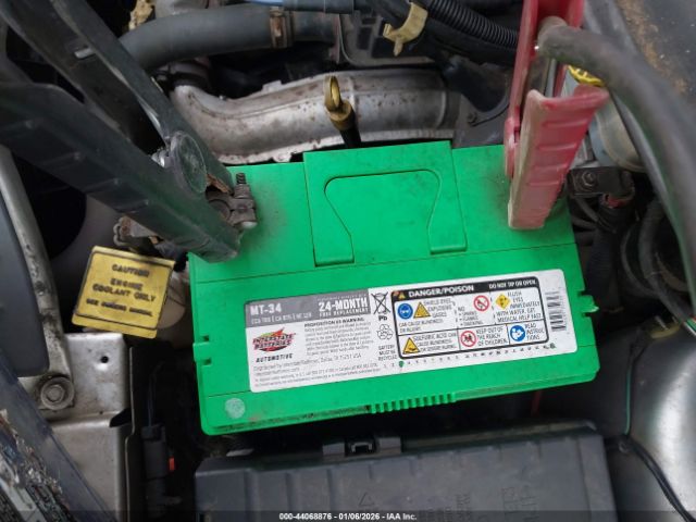 Chrysler Town & Country Touring Image 6