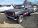 Jeep Cherokee Sport Image 2