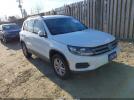 Volkswagen Tiguan S Image 1