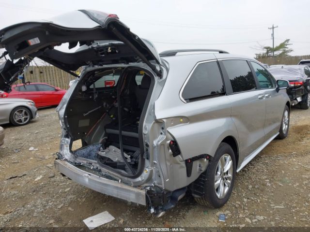 Toyota Sienna Xle Image 15