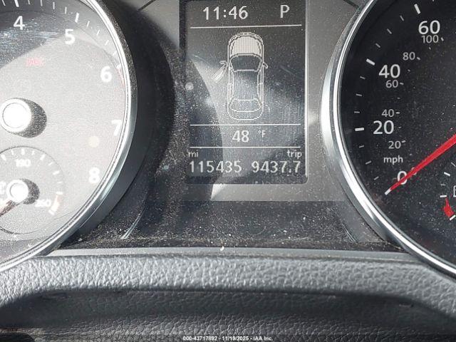 Volkswagen Passat 1.8t Se Image 15