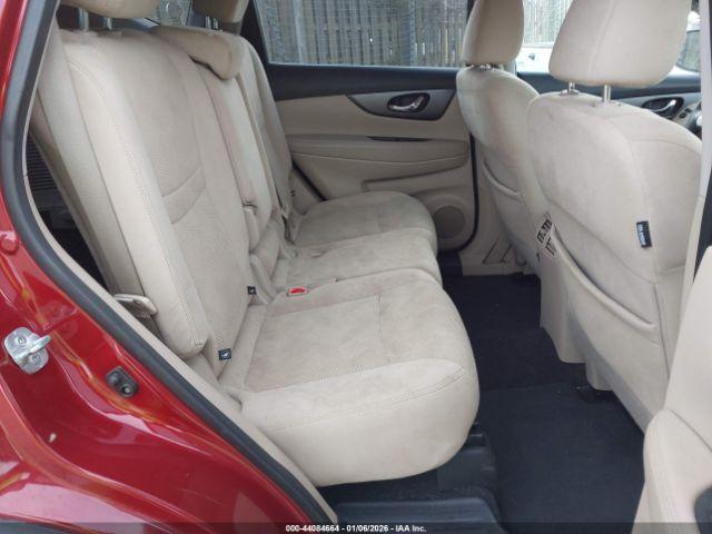 Nissan Rogue S Image 2