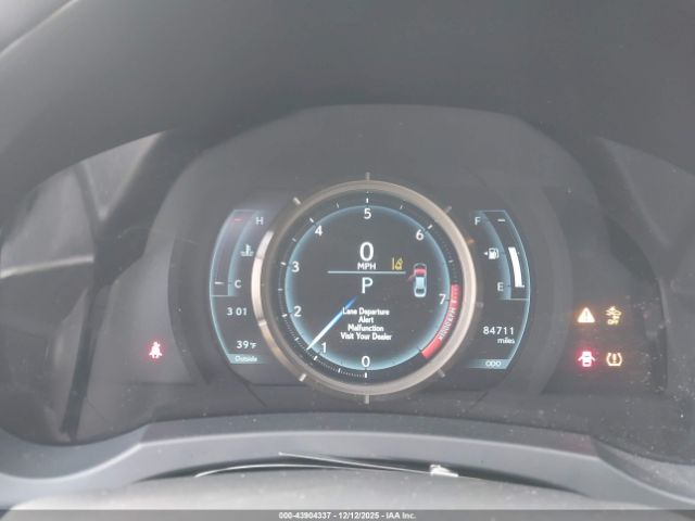 Lexus Is Image 6