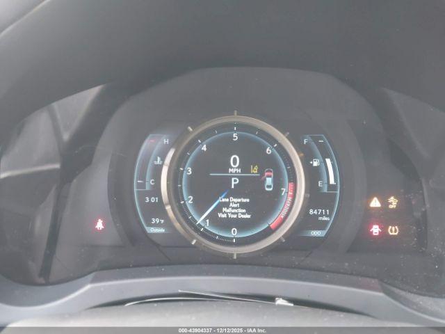 Lexus Is Image 6