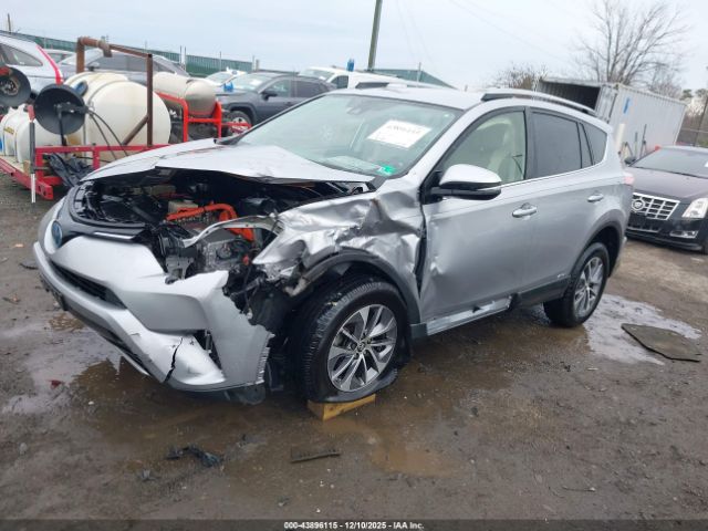 Toyota RAV4 Le Image 10