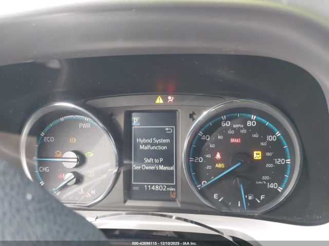 Toyota RAV4 Le Image 14