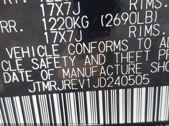 Toyota RAV4 Le Image 11