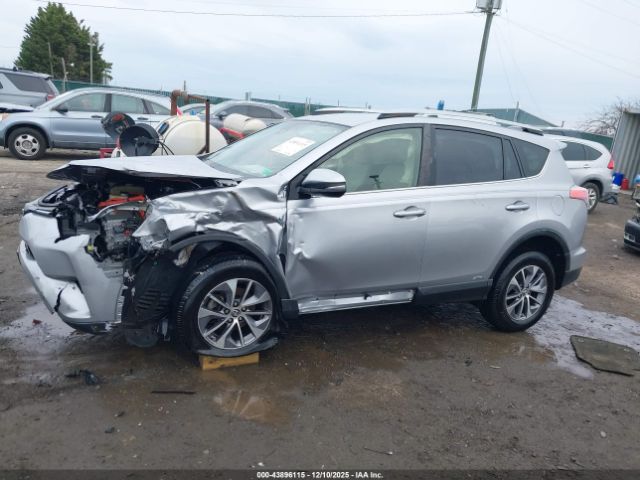 Toyota RAV4 Le Image 3