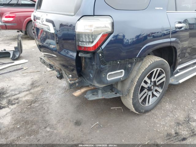 Toyota 4Runner Limited Image 16