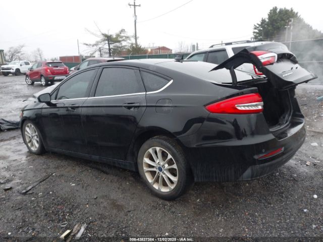 Ford Fusion Se Image 4