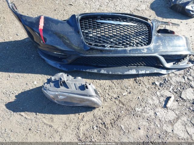 Chrysler 300 300s Image 3