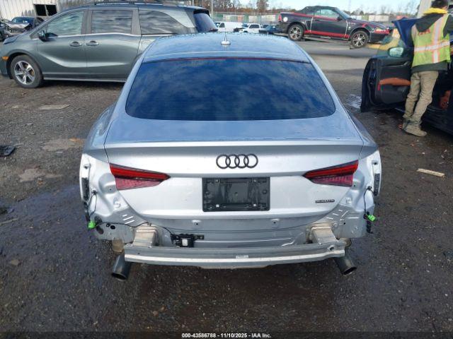 Audi A5 45 Premium Image 16