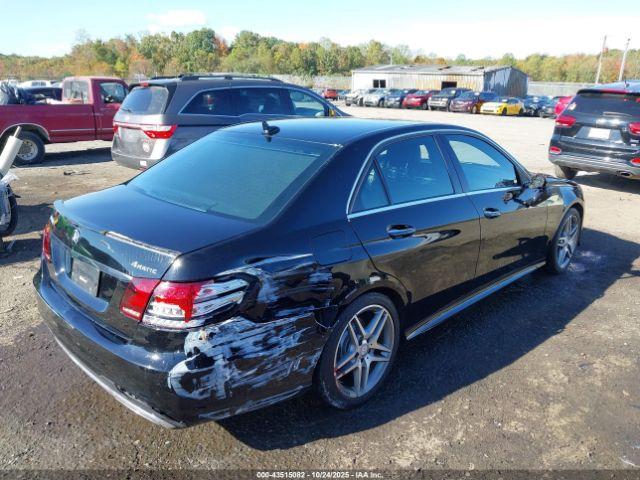 Mercedes-Benz E-Class 4matic Image 7