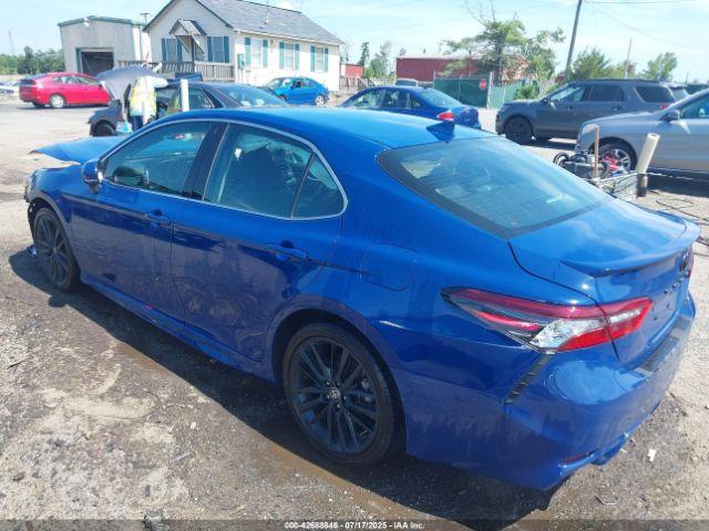 Toyota Camry Xse Image 9