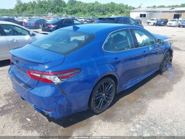 Toyota Camry Xse Image 10