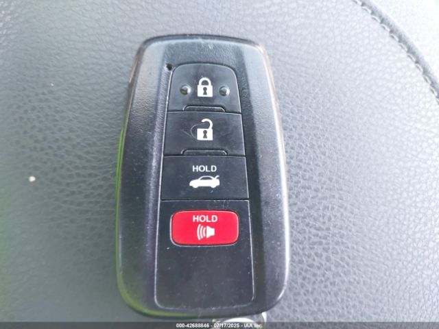 Toyota Camry Xse Image 6