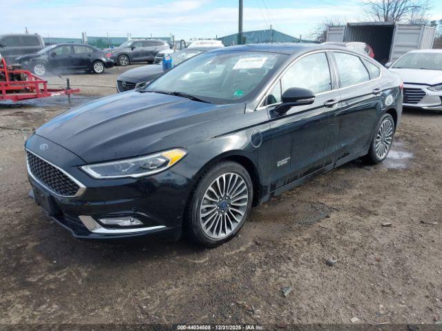 Ford Fusion Platinum Image 15