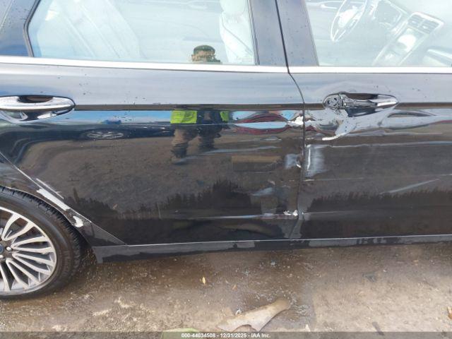 Ford Fusion Platinum Image 10