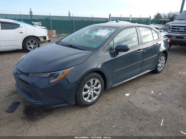 Toyota Corolla Le Image 8