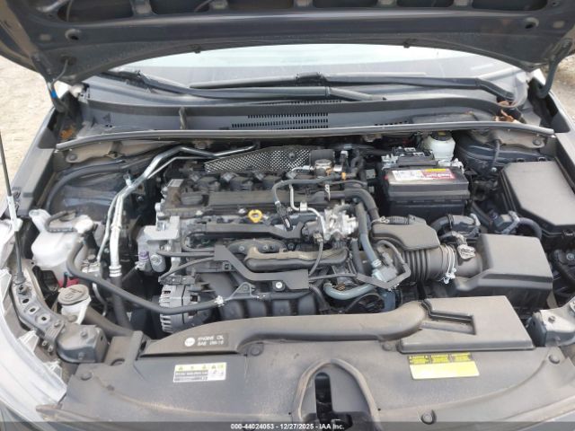 Toyota Corolla Le Image 11