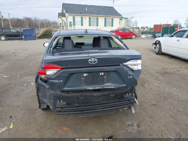 Toyota Corolla Le Image 15