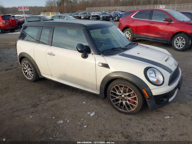 MINI John Cooper Works Clubman Image 1