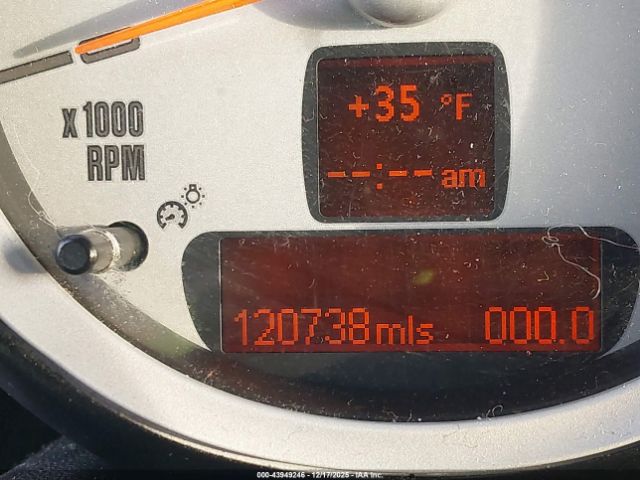 MINI John Cooper Works Clubman Image 14