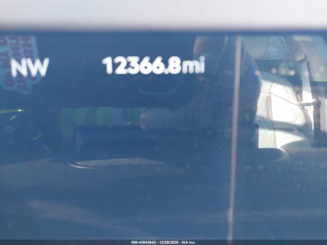 Lincoln Nautilus Black Label Image 5