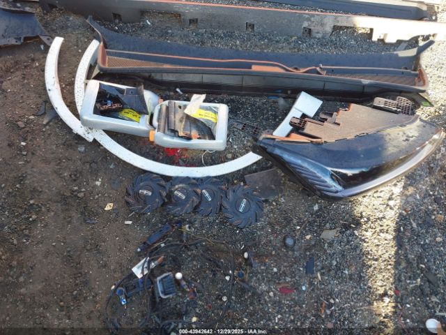 Lincoln Nautilus Black Label Image 10