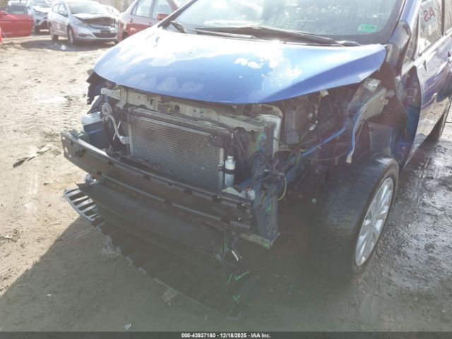 Nissan Versa Sv Image 2