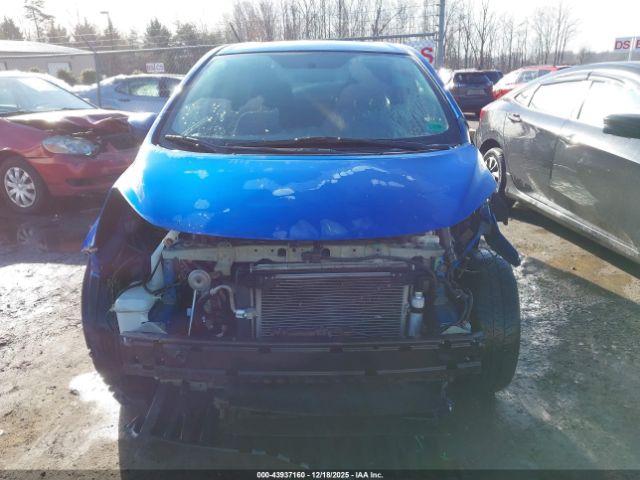 Nissan Versa Sv Image 17