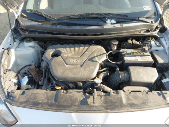 Hyundai ACCENT Gls Image 8