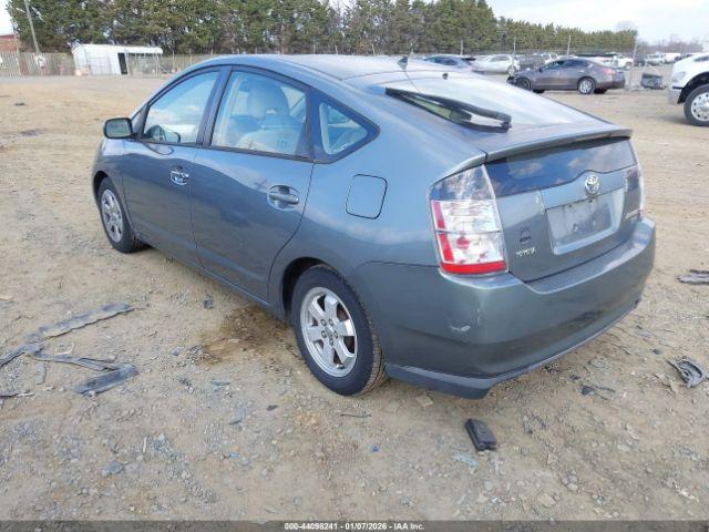 Toyota Prius Image 2