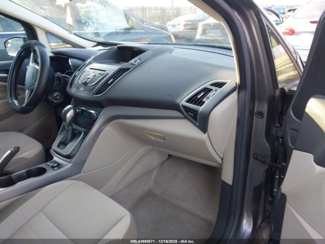 Ford C-MAX Hybrid Se Image 14