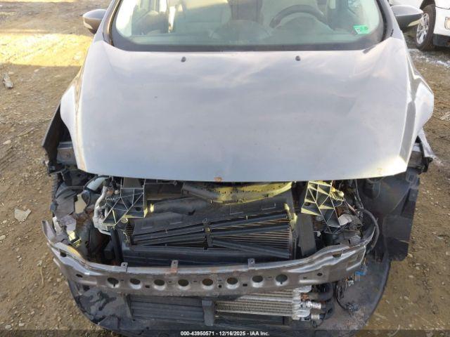 Ford C-MAX Hybrid Se Image 17