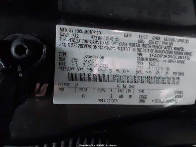 Ford Focus Se Image 8